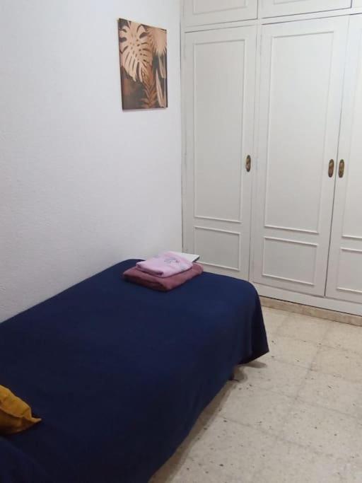 Apartamento Plaza Toros Sevilla Bagian luar foto